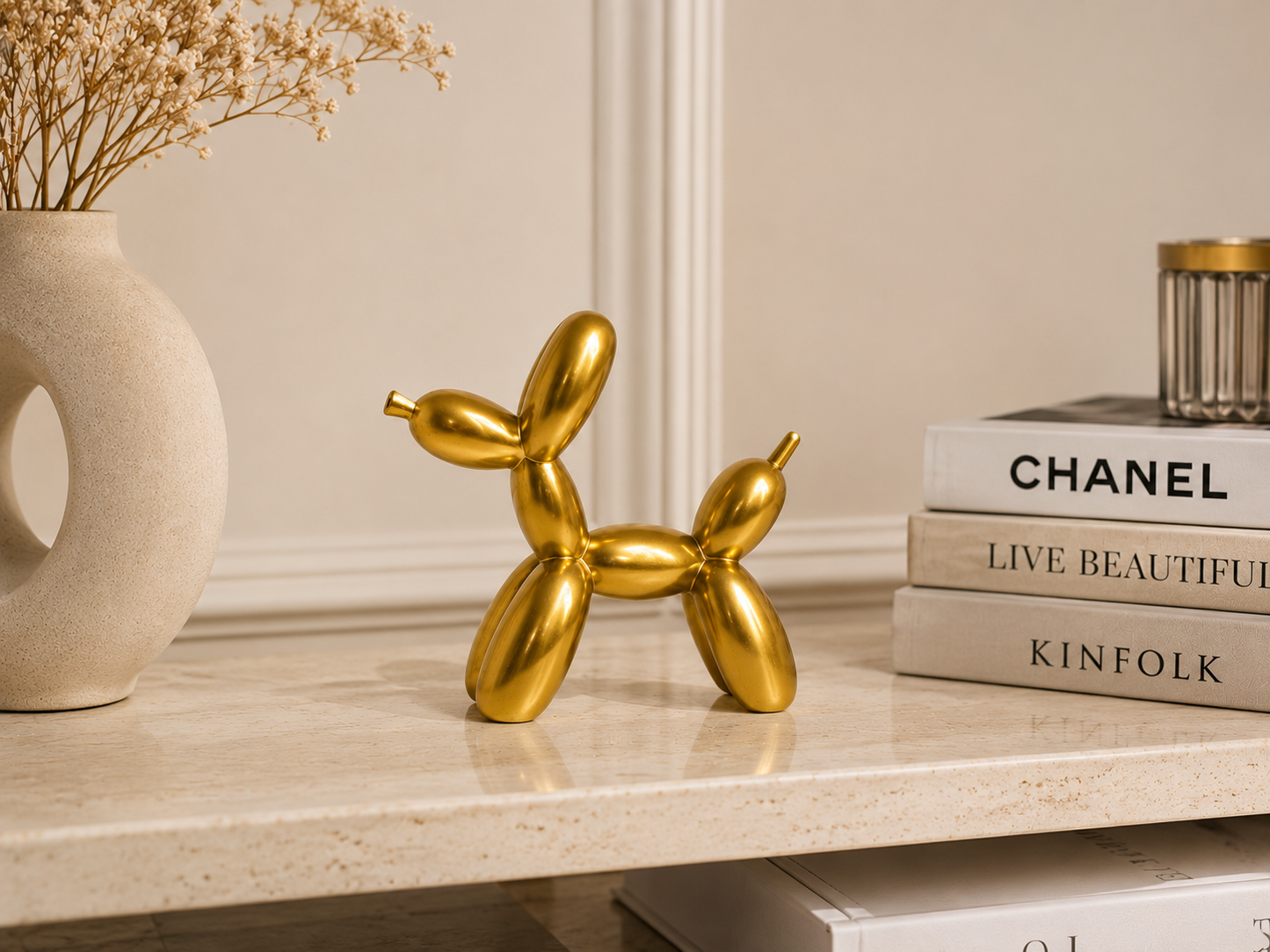 AURUM DOG™ Goldene Hunde Skulptur – Moderne Design Deko Figur mit Glänzender Oberfläche, Luxus Wohnaccessoire für Wohnzimmer, Sideboard, Regal & Schreibtisch
