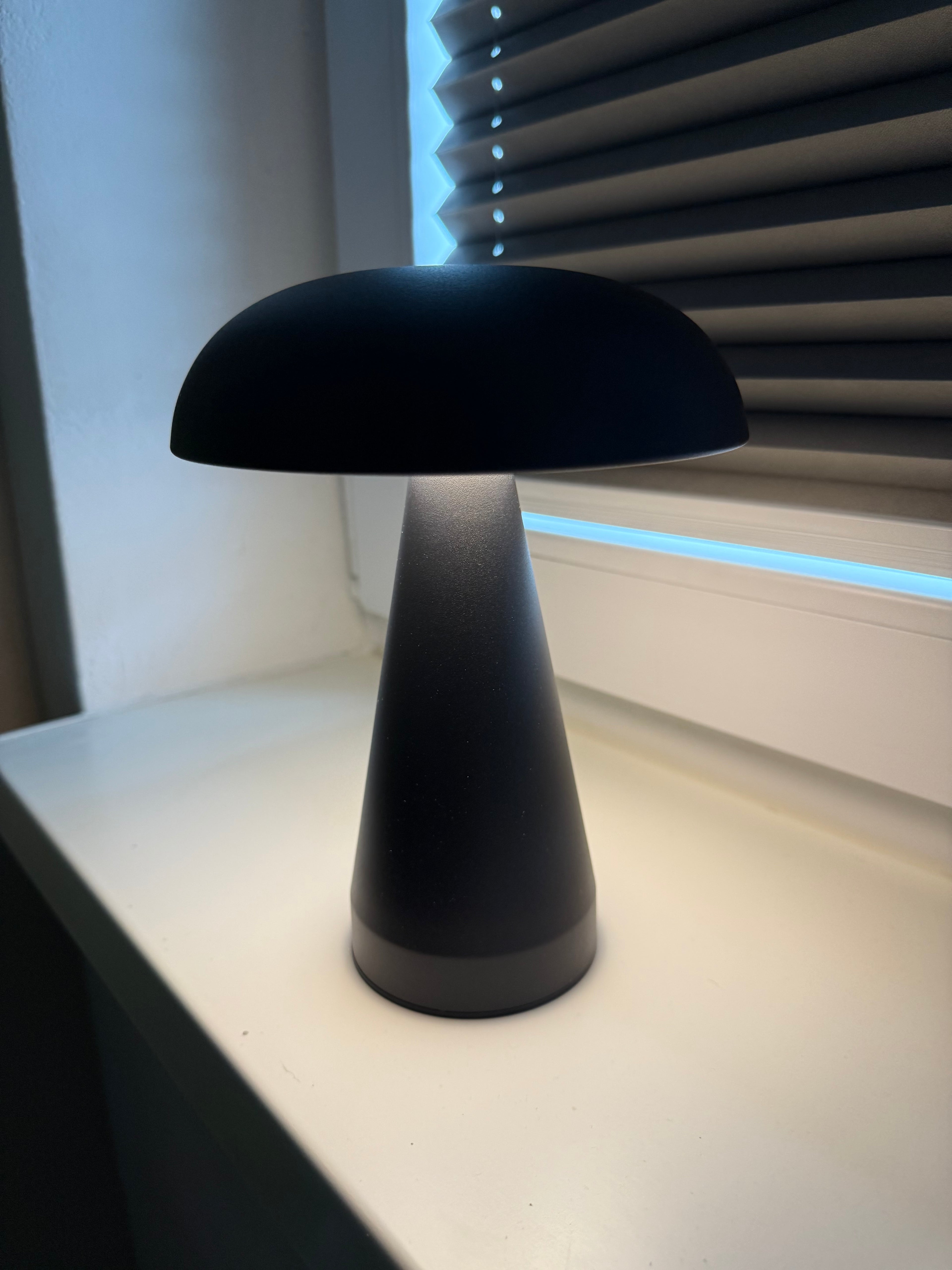 LUMO Black - LED Akkulampe