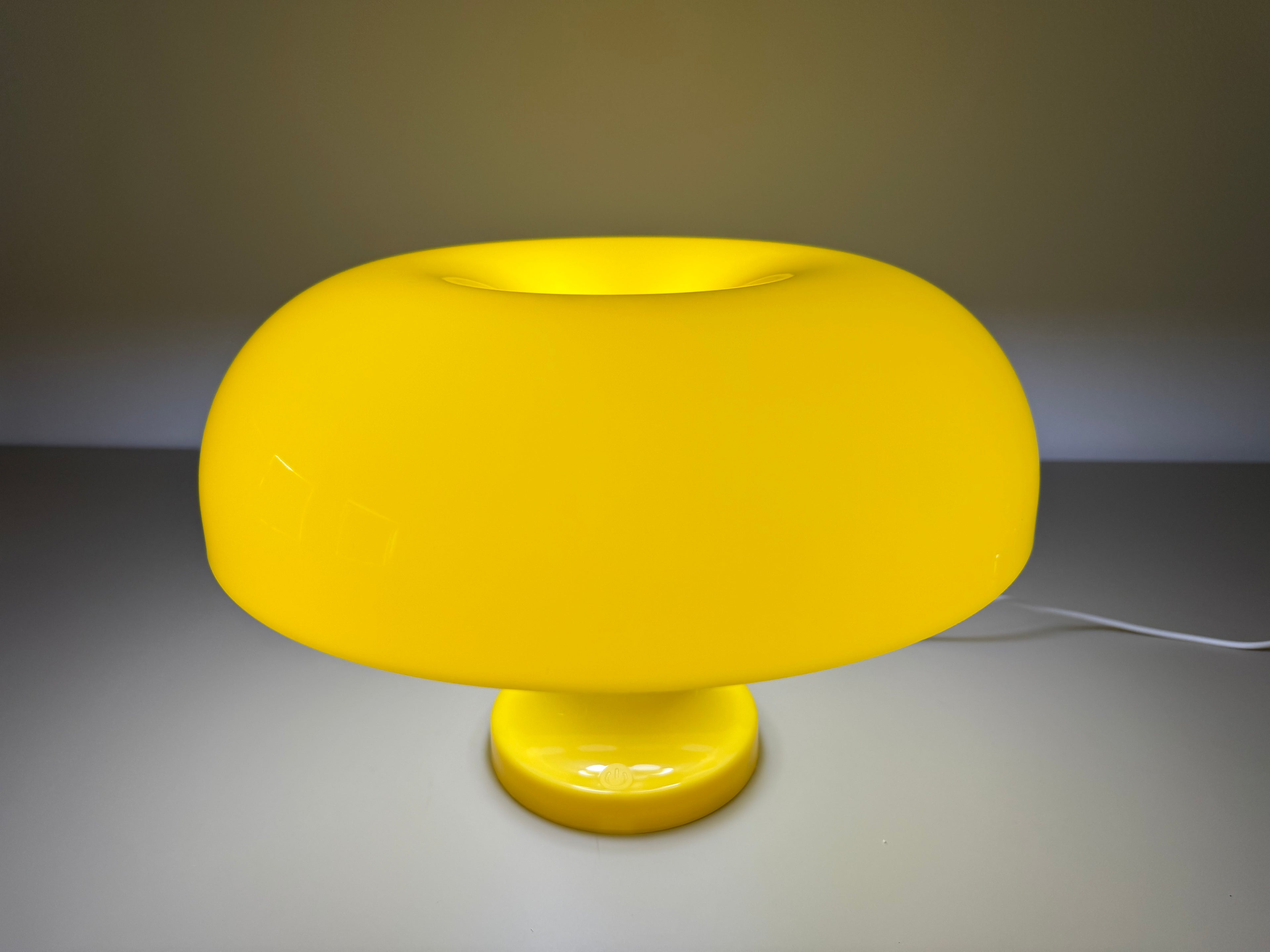 Sunny Shroom – Die gelbe Pilzlampe mit Retro-Vibe