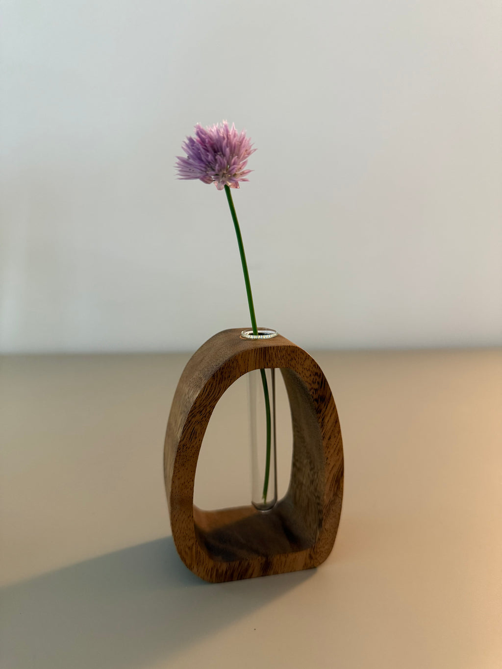 Limitierte Timber Glow Holz-Dekovase - natürlich im Sommer