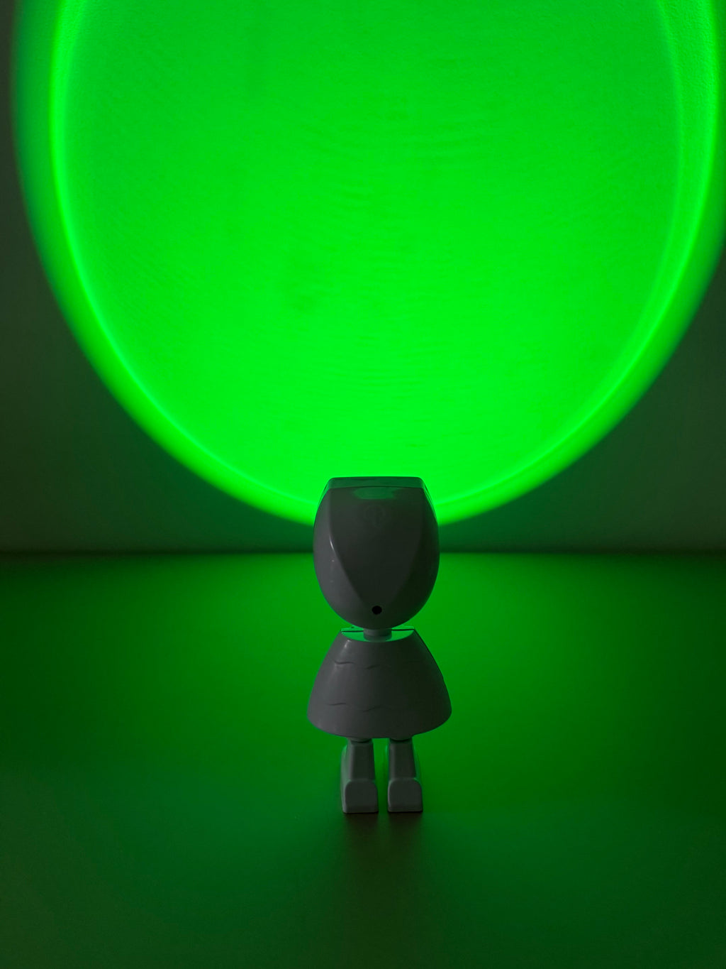 Coole Actionfigur mit Sunset-LED - Nachtlicht & Spielzeug