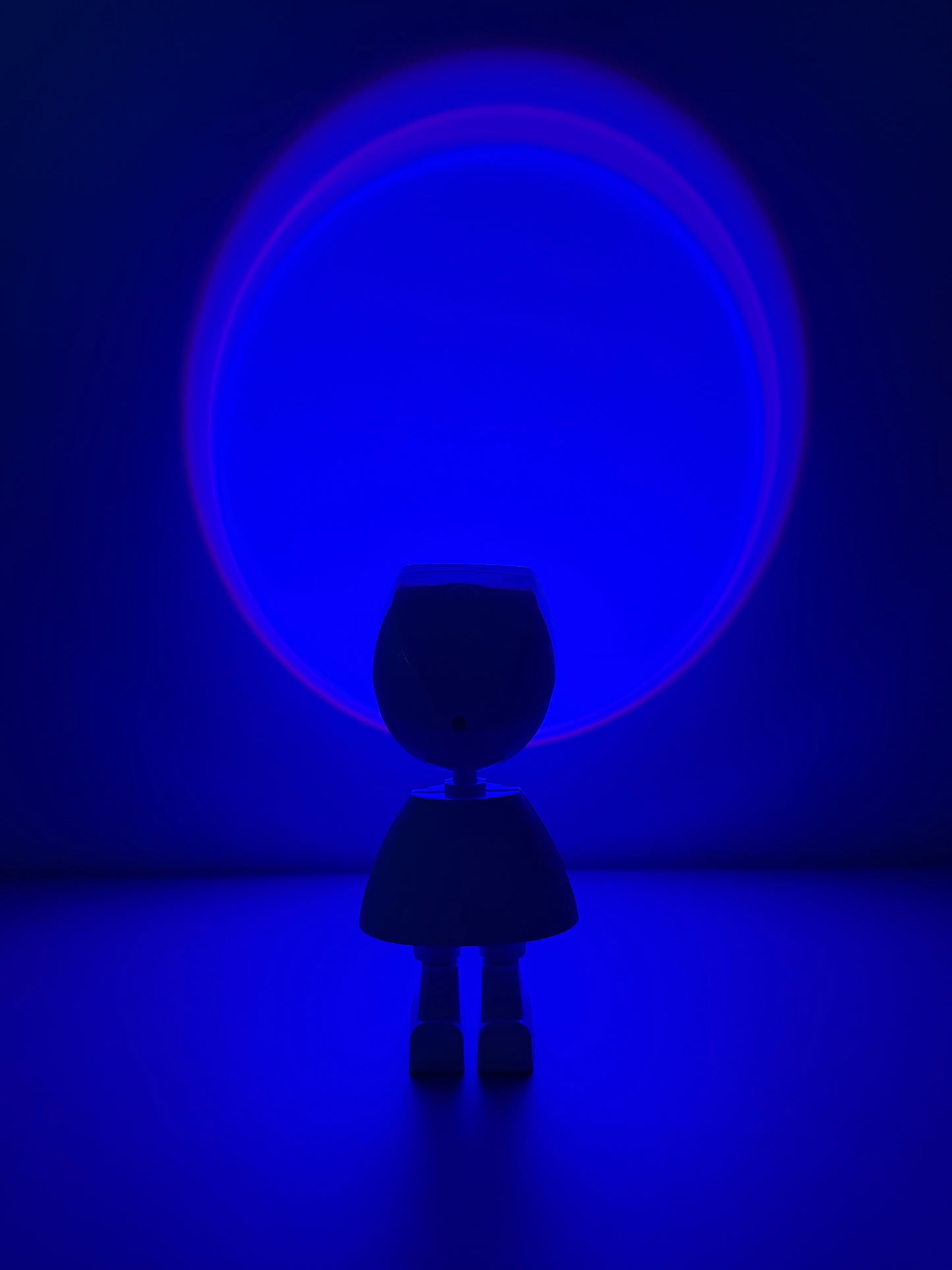 Coole Actionfigur mit Sunset-LED - Nachtlicht & Spielzeug