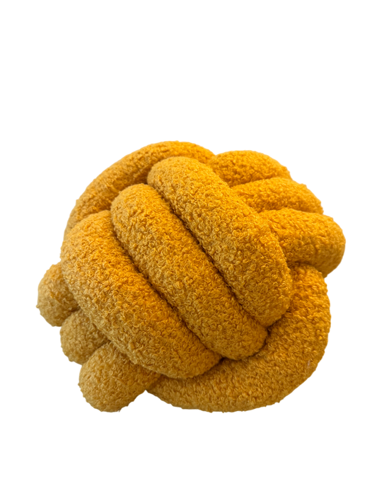 Curryfarbenes Knotenkissen – ASCEND 21 ‘Curry Loop Cushion’ | Dekokissen, modernes Wohnaccessoire, weiche Struktur