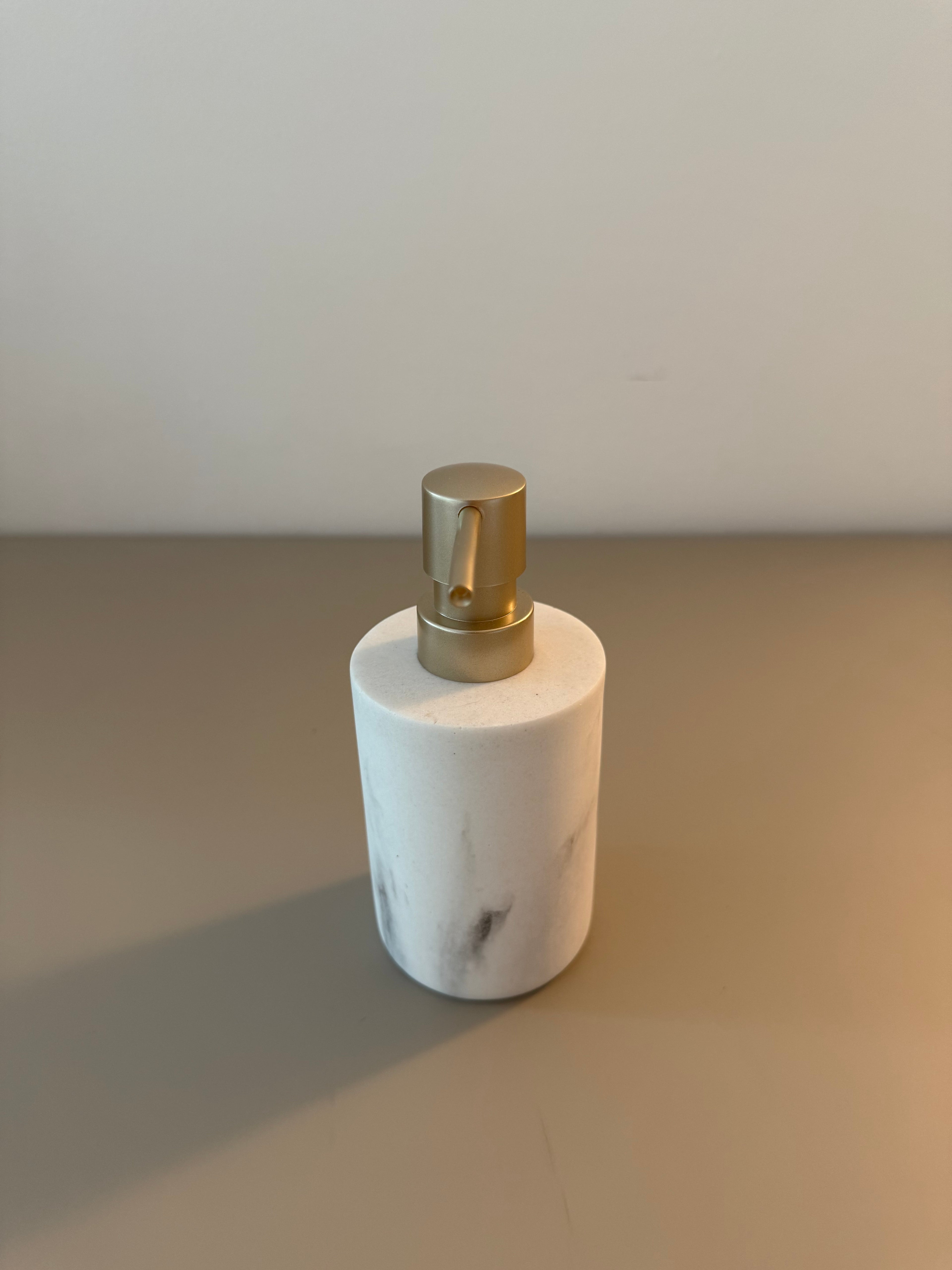 Puredispense – Der edle Seifenspender für stilvolle Badezimmer