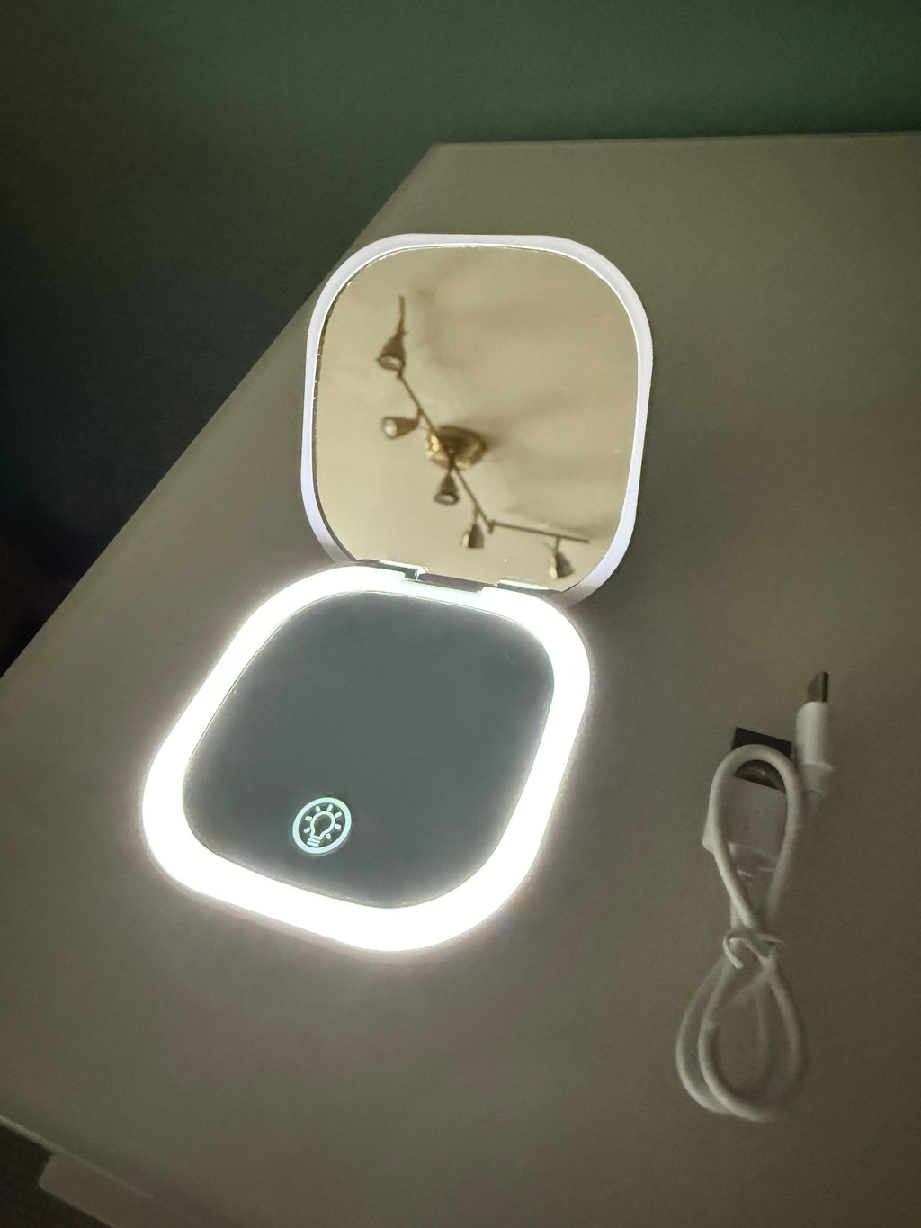 „GlowMini“ Kosmetikspiegel