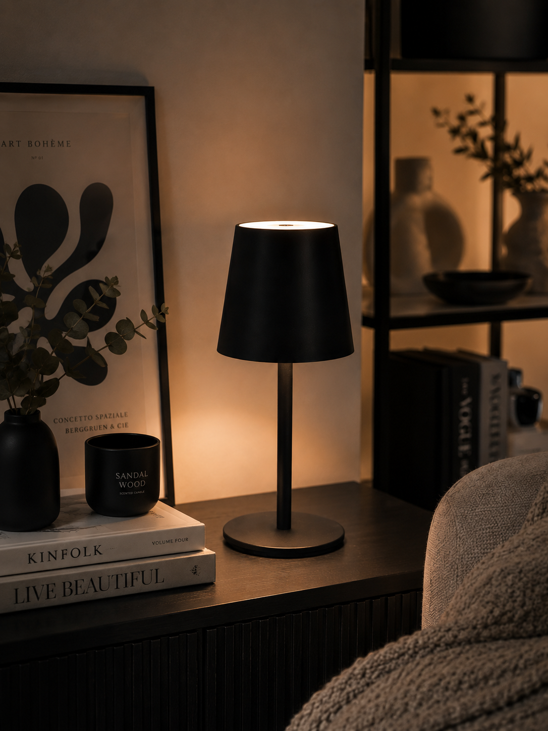 ASCEND 21 Noir Touch – Minimalistisches Design mit stilvoller Lichtatmosphäre