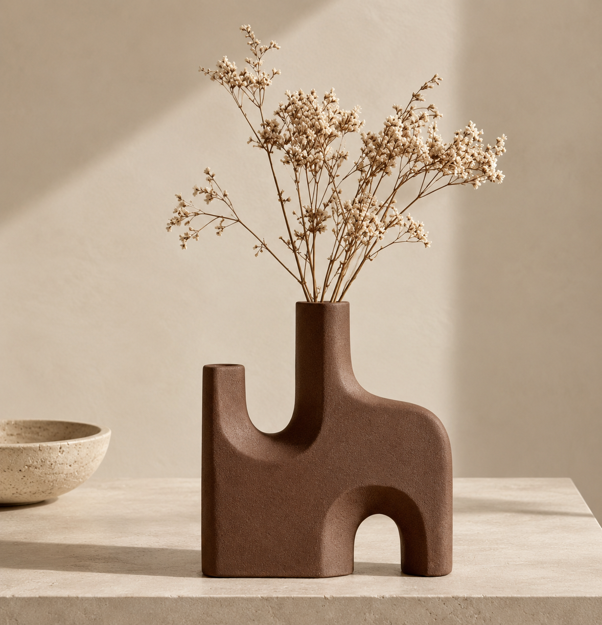 ASCEND 21 Nordic Arch Design Vase Braun – Moderne skulpturale Deko Vase für Trockenblumen – Minimalistische Blumenvase für Wohnzimmer, Sideboard, Regal & Esstisch