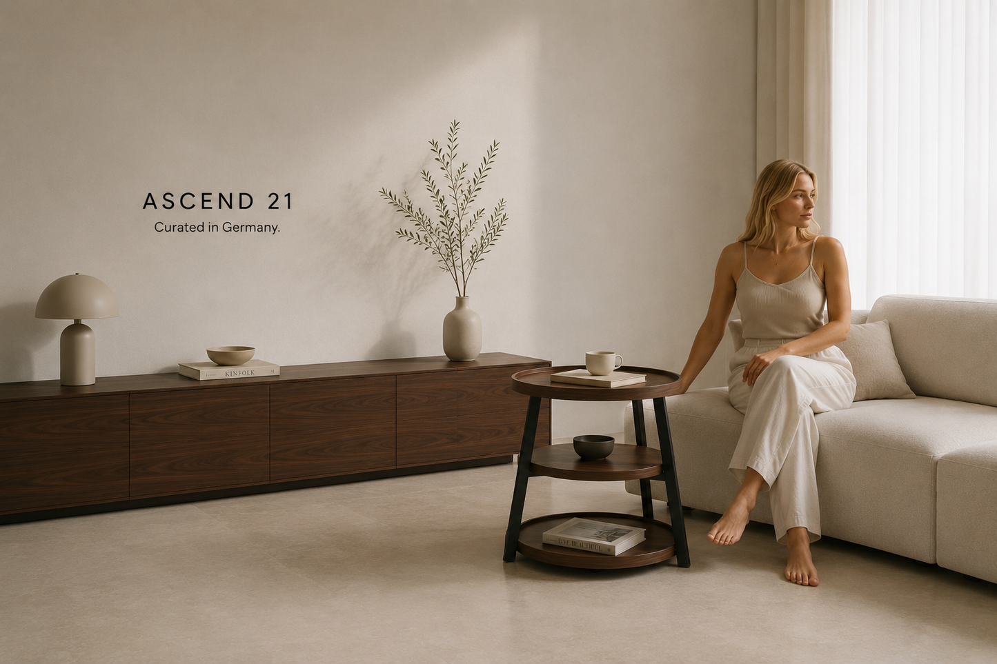 ASCEND 21 Nordic Tier Beistelltisch – Runder Ablagetisch mit 3 Ebenen – Holzoptik mit Metallgestell – Moderner Sofatisch für Wohnzimmer & Schlafzimmer