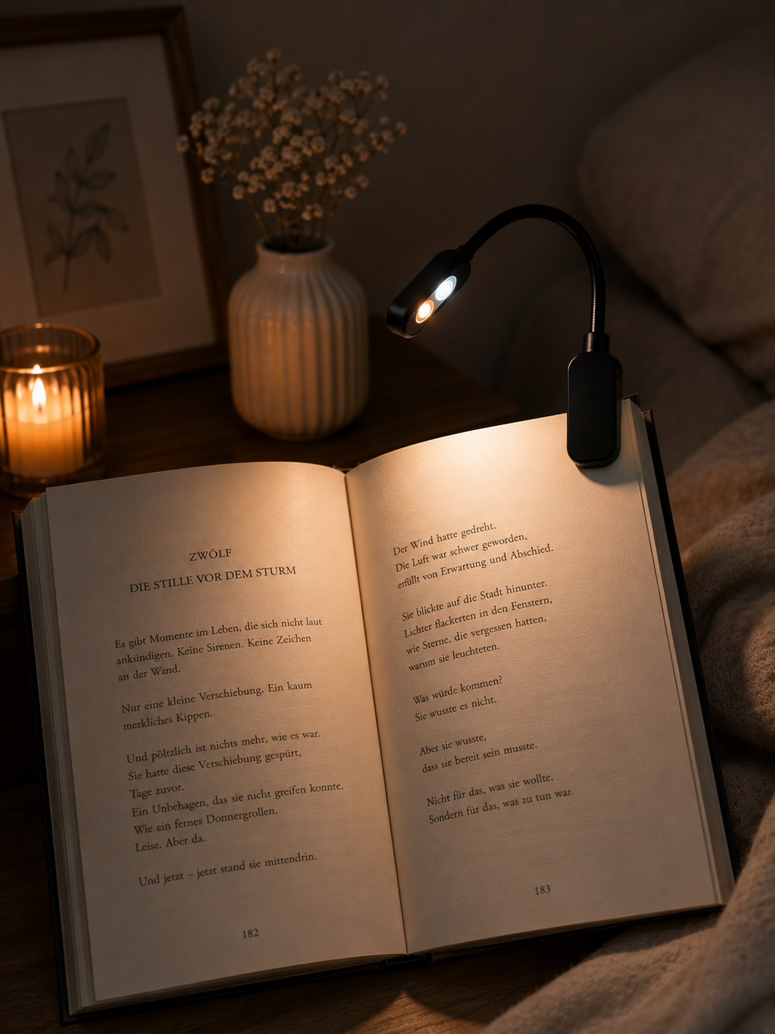 BookGlow™ Clip-Leselampe für Bücher – Kompakte Klemmleuchte zum Lesen, Kabellose Buchlampe mit Angenehmem Warmlicht, Flexibel & Leicht für Reisen, Bett & Abendlektüre