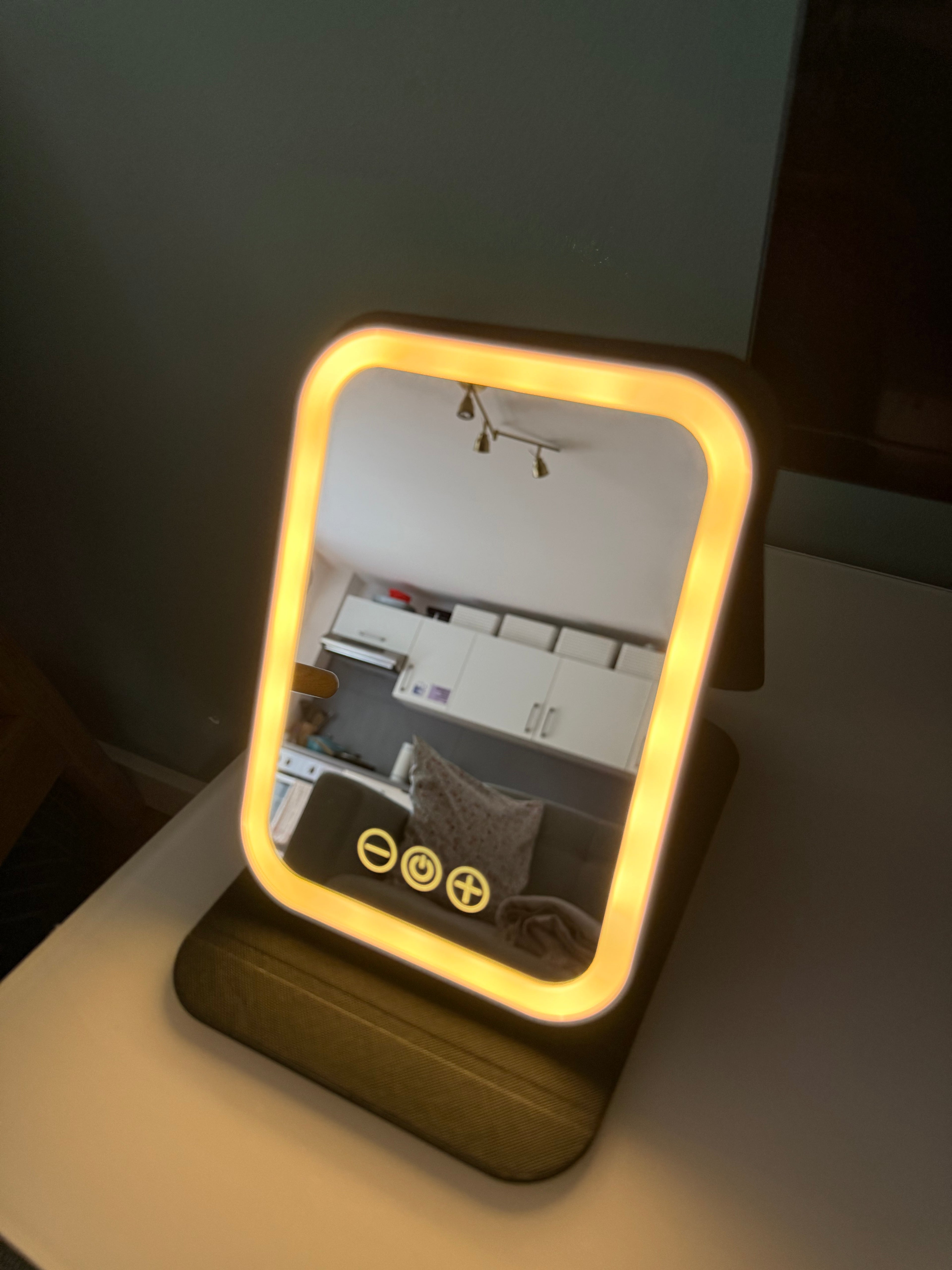 „MirrorPad Black“ - Kosmetikspiegel