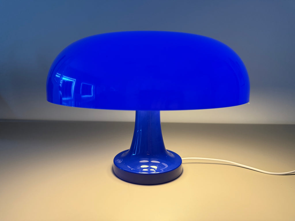 LUMINA COBALTO – Blaue Pilzlampe mit Kabel im Retro-Design