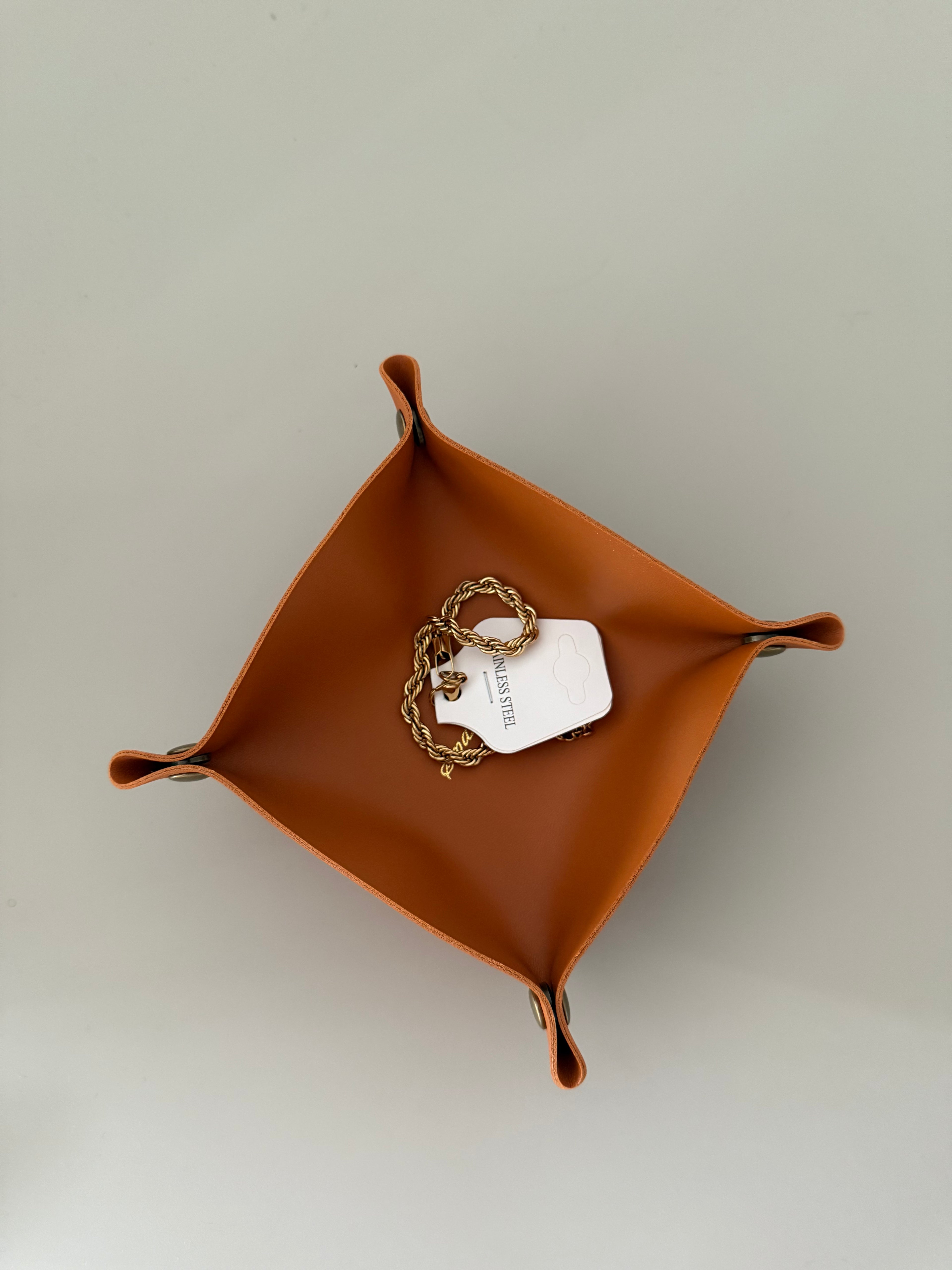 Ablageschale Classic Tray – Kunstleder Ordnungsschale mit Druckknöpfen