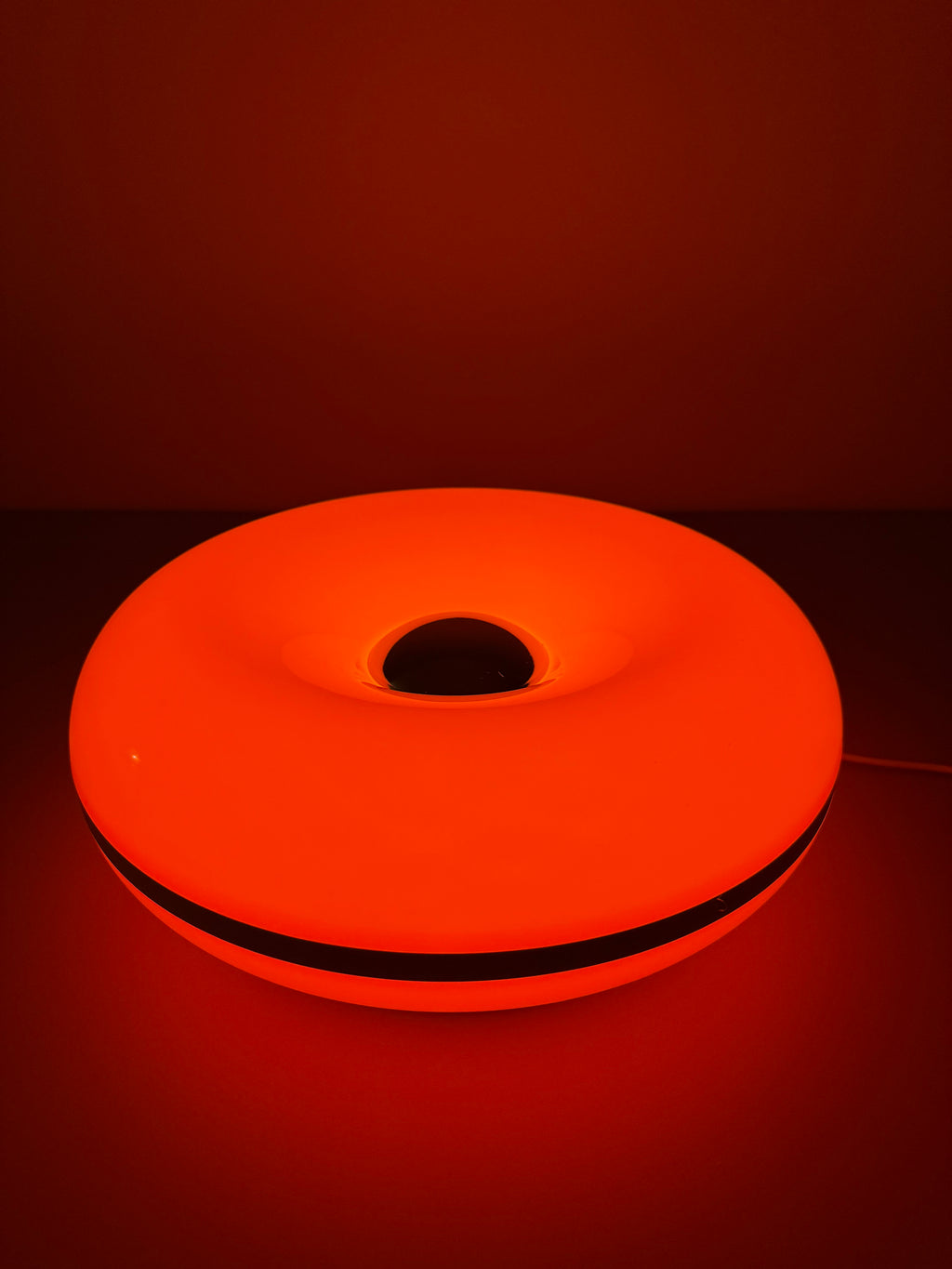 Orbit Glow Ember - orangene Design-Lampe mit Kabel & Touch