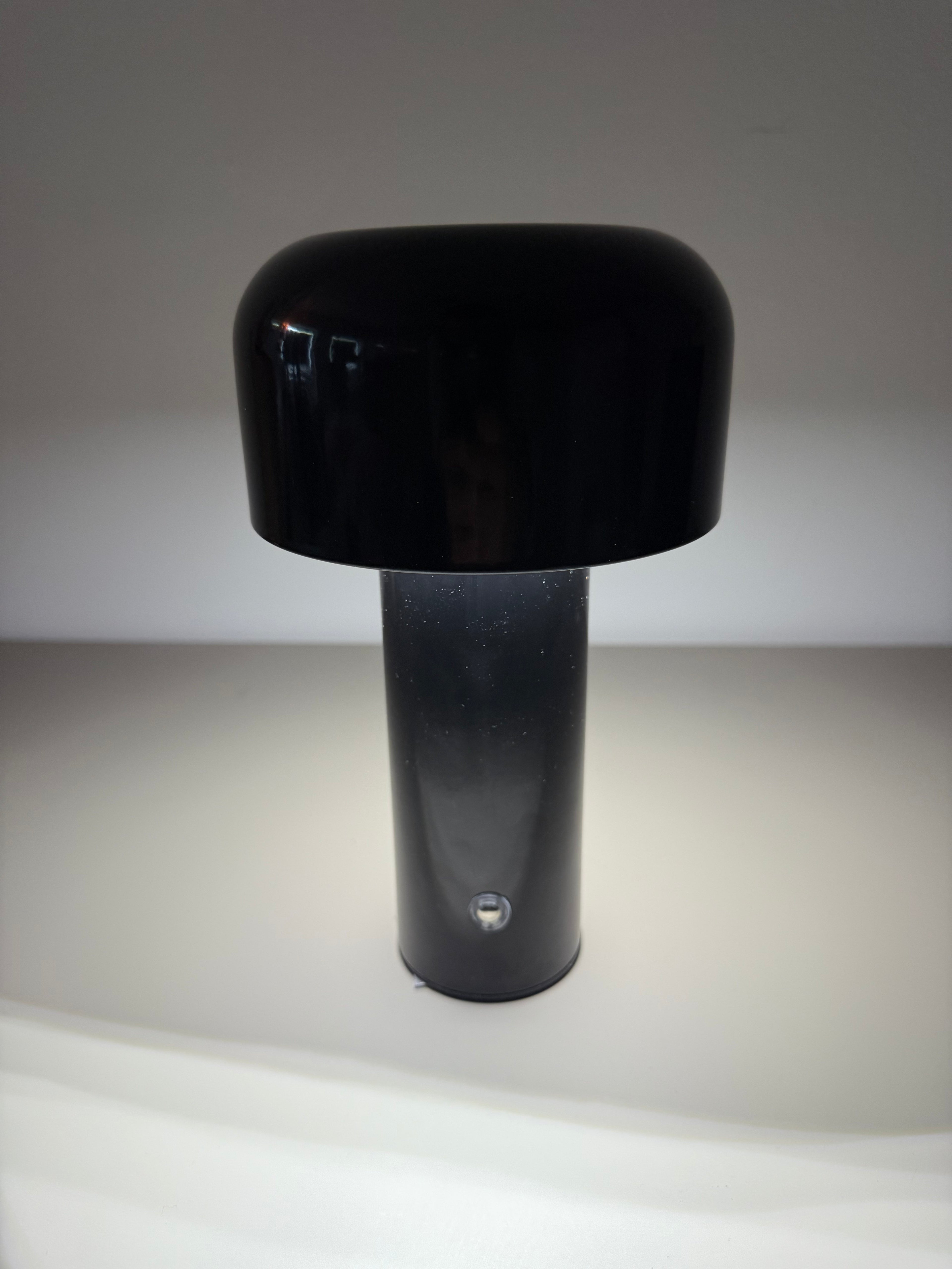 Arne Black – Dänische Akku-Designlampe in Schwarz | Stilvoll & kabellos