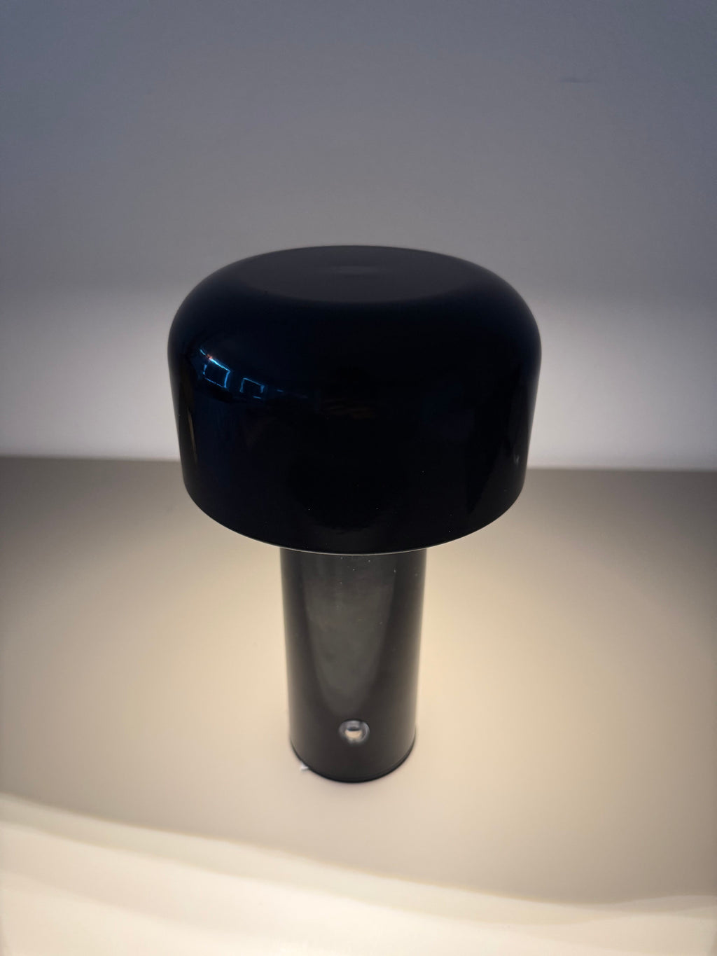 Arne Black – Dänische Akku-Designlampe in Schwarz | Stilvoll & kabellos