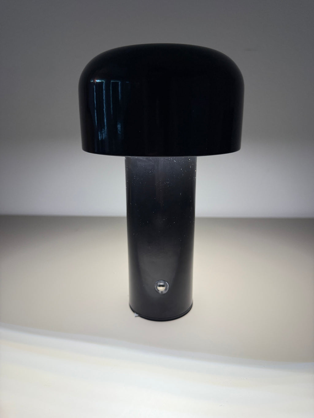 Arne Black – Dänische Akku-Designlampe in Schwarz | Stilvoll & kabellos
