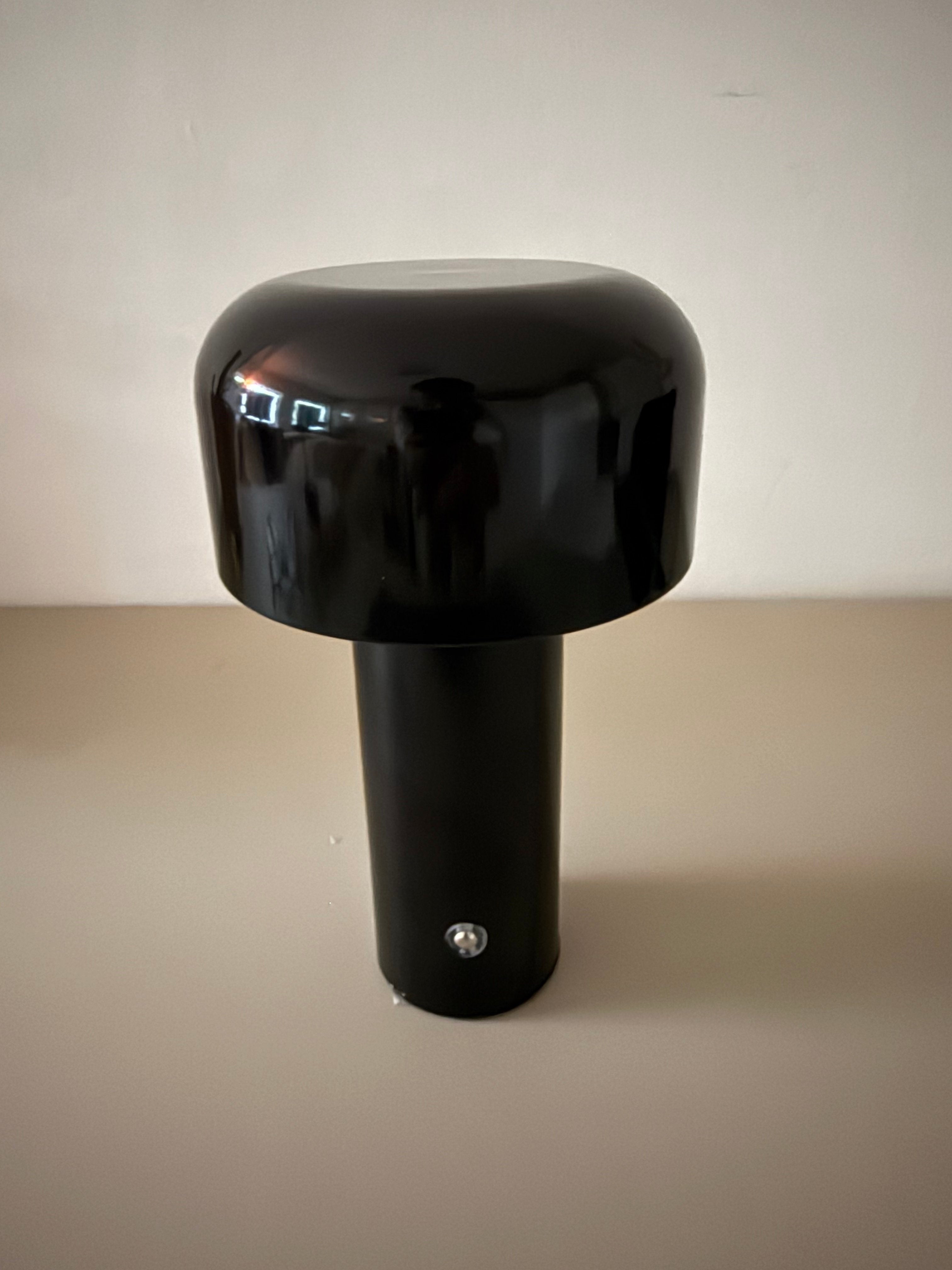 Arne Black – Dänische Akku-Designlampe in Schwarz | Stilvoll & kabellos