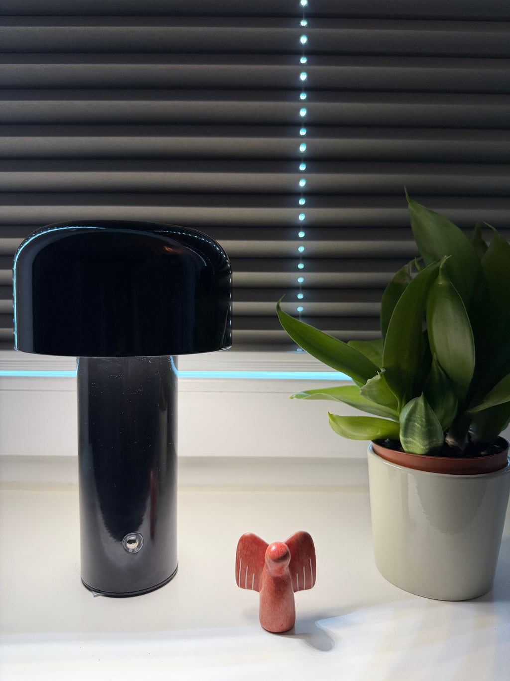 Arne Black – Dänische Akku-Designlampe in Schwarz | Stilvoll & kabellos