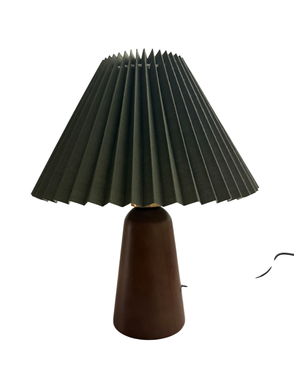 „Olivia Verde“ Tischlampe – Gefalteter Stoffschirm in Olivgrün | Design-Leuchte mit Holzoptik-Sockel