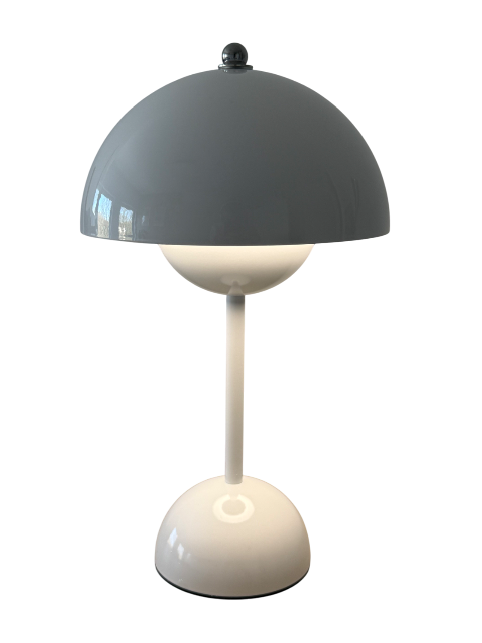 Limitierte „Glow your way“ LED-Tischlampe – elegante Leuchte im dänischen Chic für laue Sommerabende