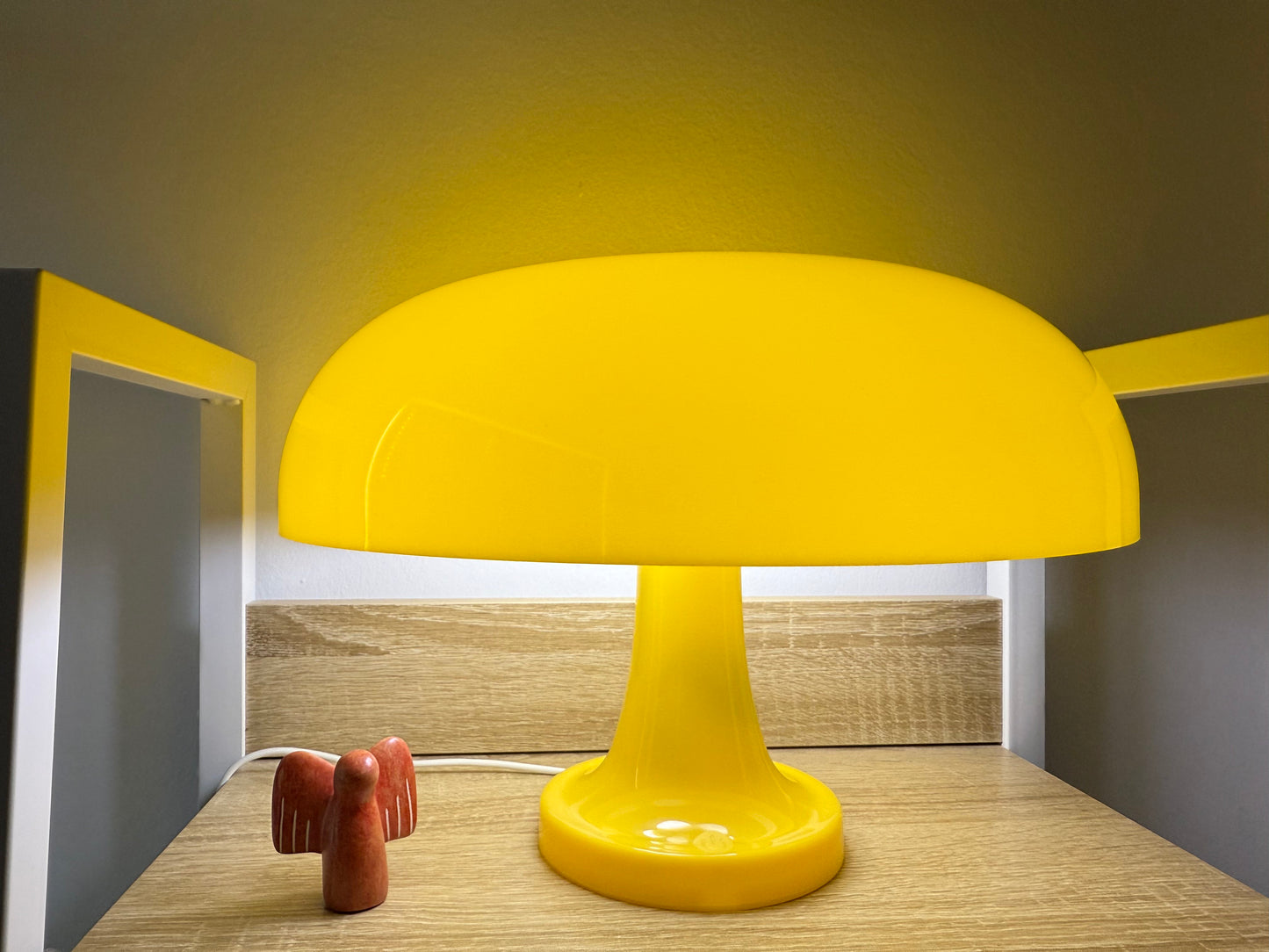 Sunny Shroom – Die gelbe Pilzlampe mit Retro-Vibe