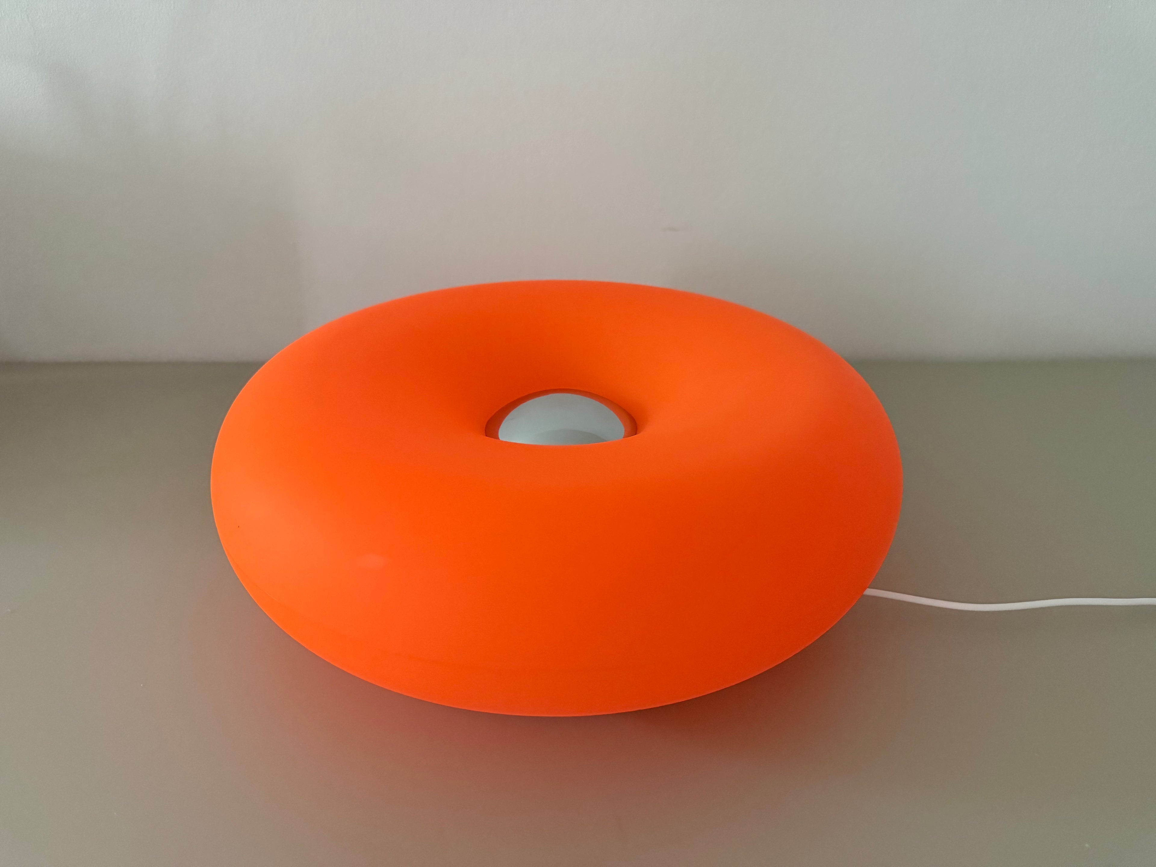 OrbitGlow - Orange LED-Lampe mit Kabel