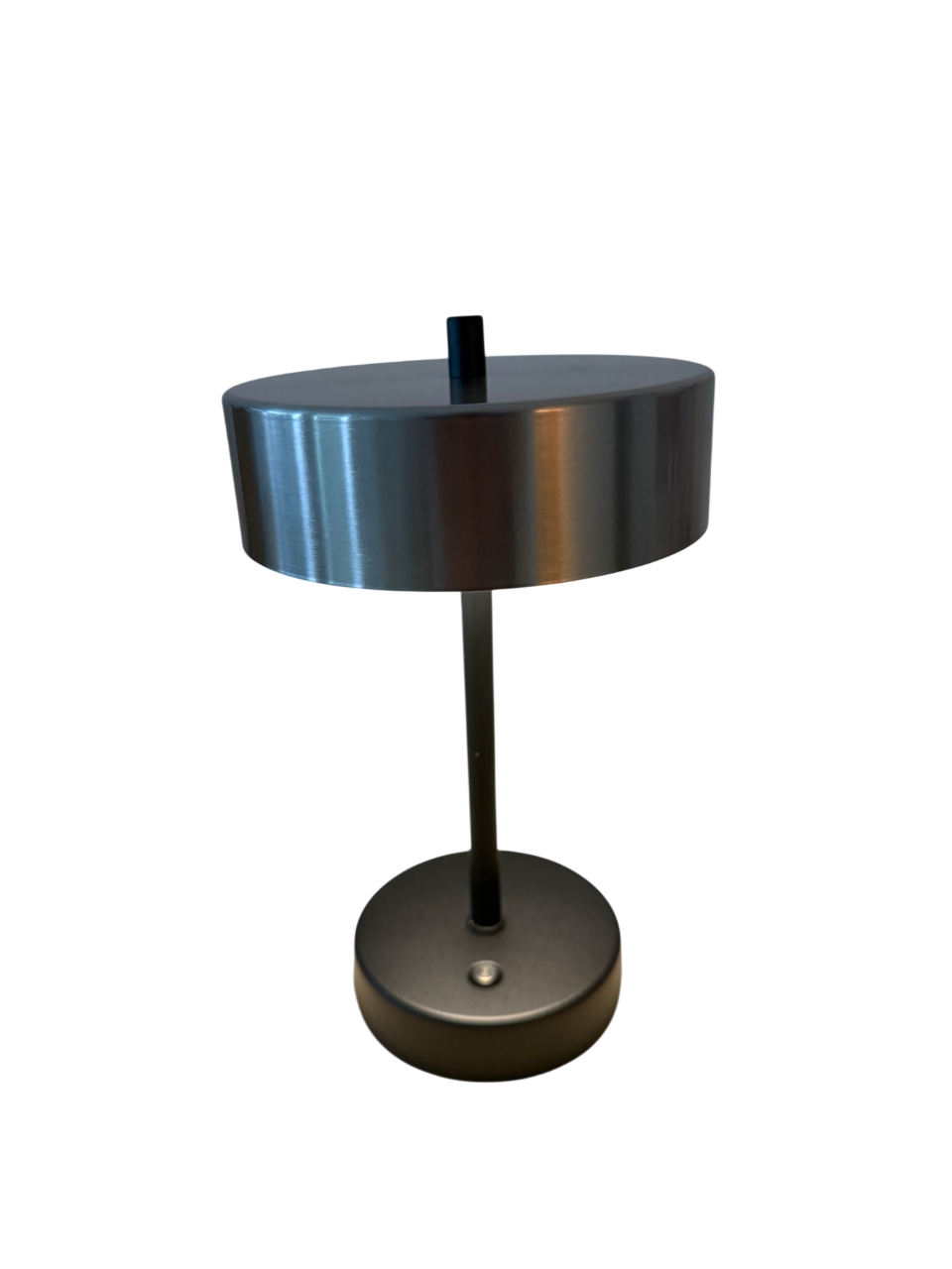 Steel Dot – Runde LED-Tischleuchte aus Metall mit Akku